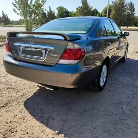 Toyota Camry 2003