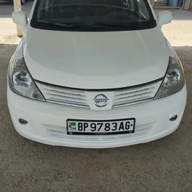 Nissan Versa 2010