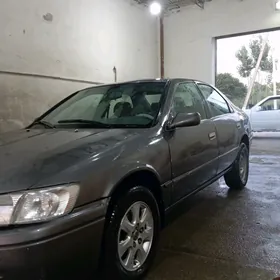 Toyota Camry 1999