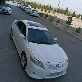 Toyota Camry 2011