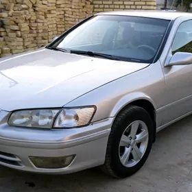 Toyota Camry 1999