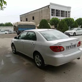 Toyota Corolla 2005