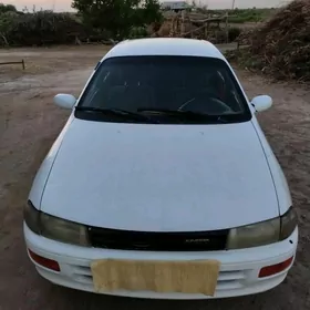 Toyota Carina 1993