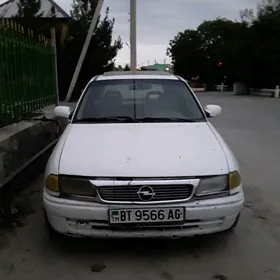 Opel Astra 1993