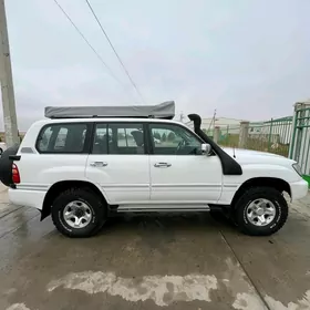 Toyota Land Cruiser 2002