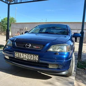 Opel Astra 2003