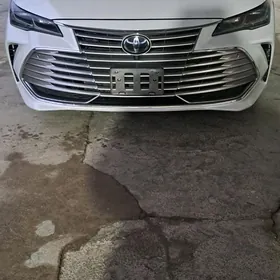 Toyota Avalon 2019