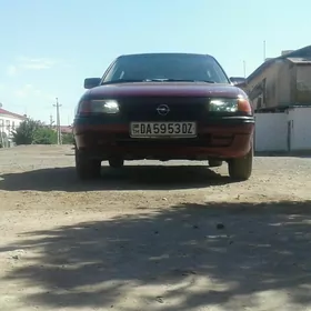 Opel Astra 1993