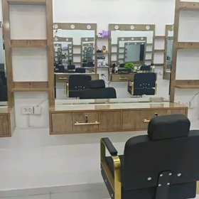 Arenda Salon yer