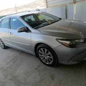 Toyota Camry 2017