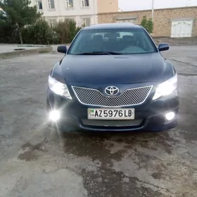 Toyota Camry 2010