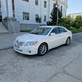 Toyota Camry 2011