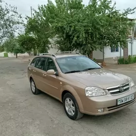 Chevrolet Lacetti 2004