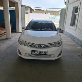 Toyota Camry 2012