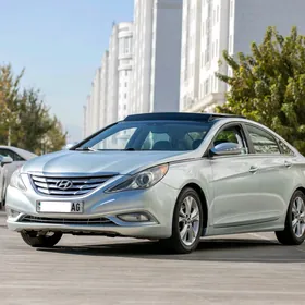 Hyundai Sonata 2012