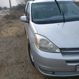 Toyota Sienna 2004