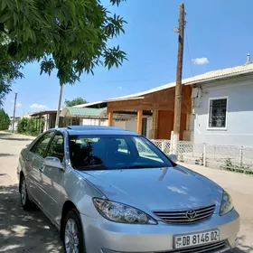 Toyota Camry 2005