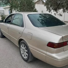 Toyota Camry 1998