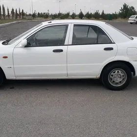 Mazda 323 2003