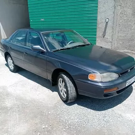 Toyota Camry 1995