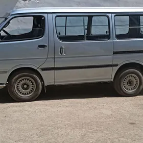 Toyota Hiace 1993