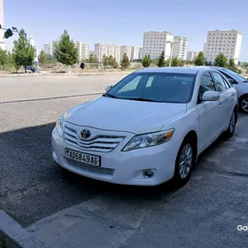 Toyota Camry 2010