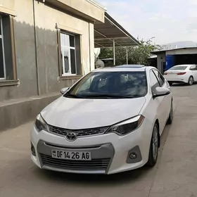 Toyota Corolla 2014