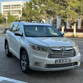 Toyota Highlander 2016