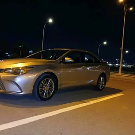 Toyota Camry 2017