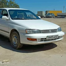 Toyota Corona 1995