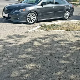 Toyota Camry 2010