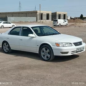 Toyota Camry 2001