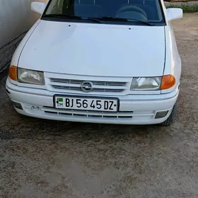 Opel Astra 1992