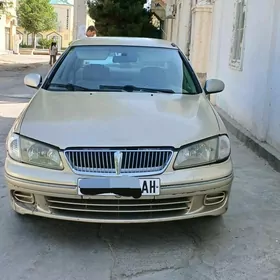 Nissan Sunny 2001