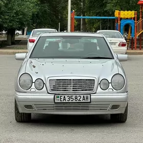 Mercedes-Benz E320 1997