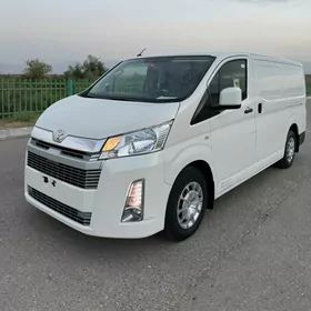 Toyota Hiace 2023