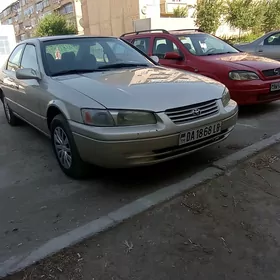 Toyota Camry 1998