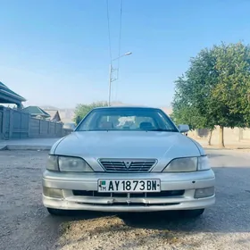 Toyota Vista 1995