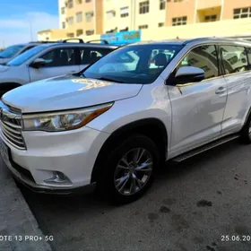 Toyota Highlander 2015