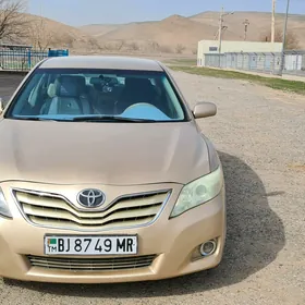 Toyota Camry 2010