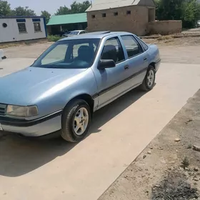 Opel Vectra 1992