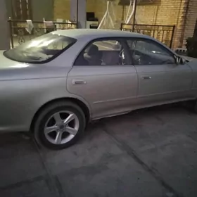 Toyota Mark II 1995