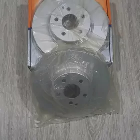 Tarmaznoý disk mers W211 öňi