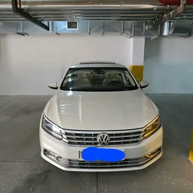 Volkswagen Passat 2018