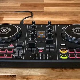 DDJ 200 TAZEJE dj pult