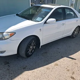 Toyota Camry 2005