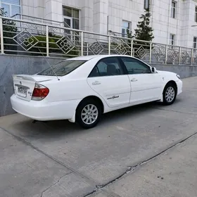 Toyota Camry 2004