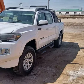 Toyota Tacoma 2021