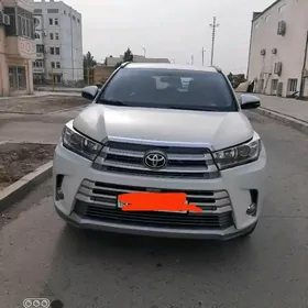 Toyota Highlander 2015