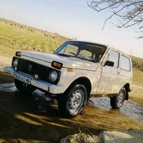 Lada Niva 1987